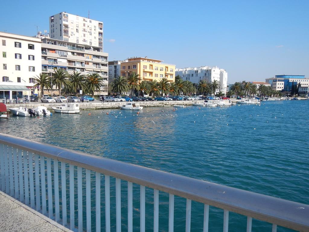 Apartment Mahagony Deluxe Zadar Habitación foto